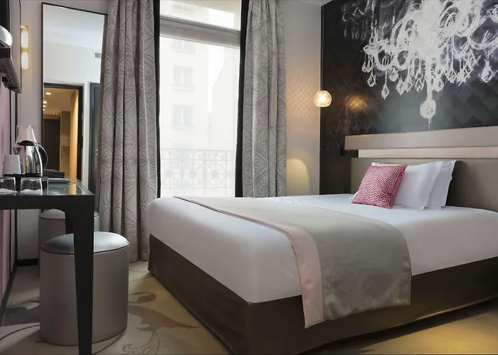 Hotel Yllen Eiffel Parigi