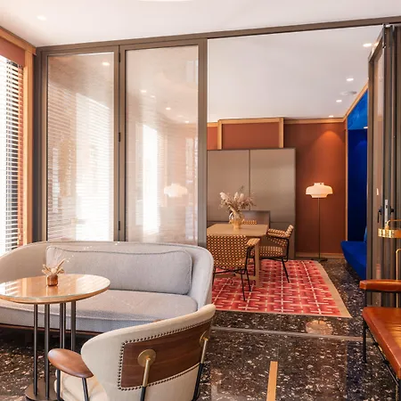 Yllen Eiffel 4* Parigi