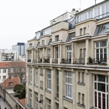 Yllen Eiffel 4* Parigi
