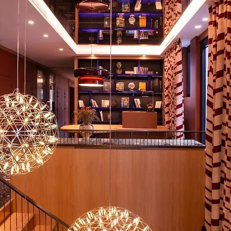 Yllen Eiffel Hotel Parigi
