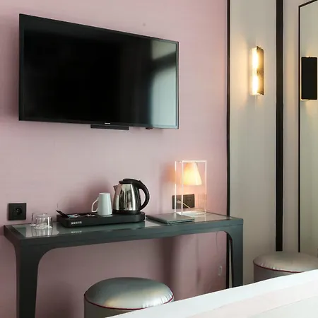 Hotel Yllen Eiffel 4*