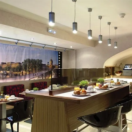 Yllen Eiffel Hotel Parigi