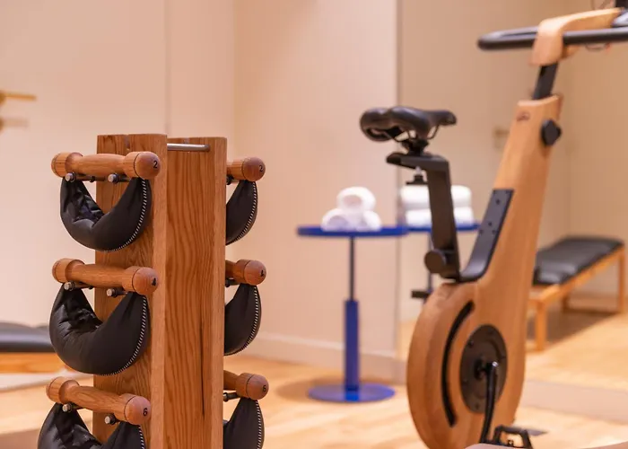 Yllen Eiffel Hotel Parijs