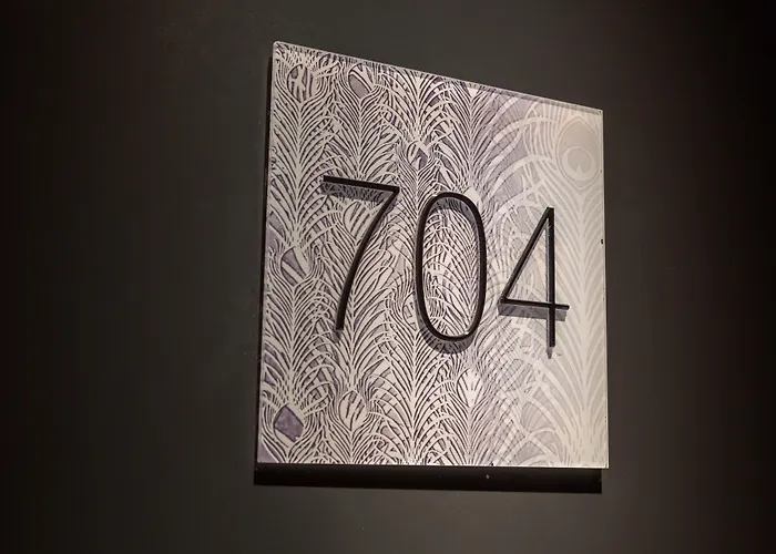 일렌 에펠 호텔 4*