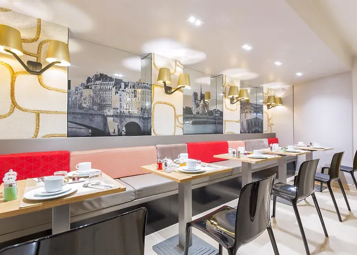 Otel Yllen Eiffel 4*