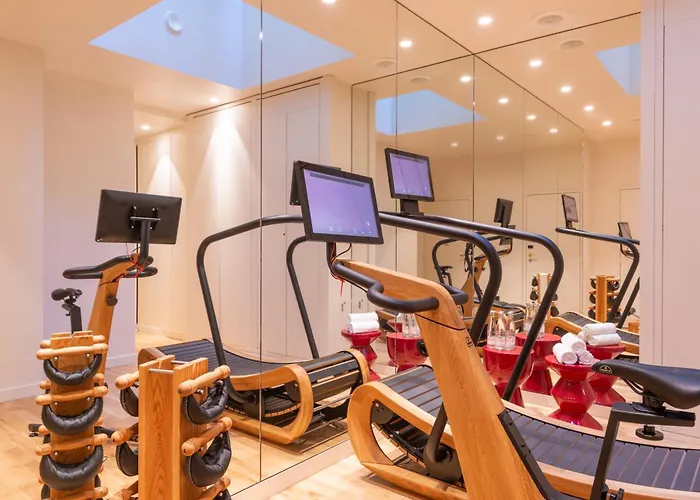 일렌 에펠 호텔