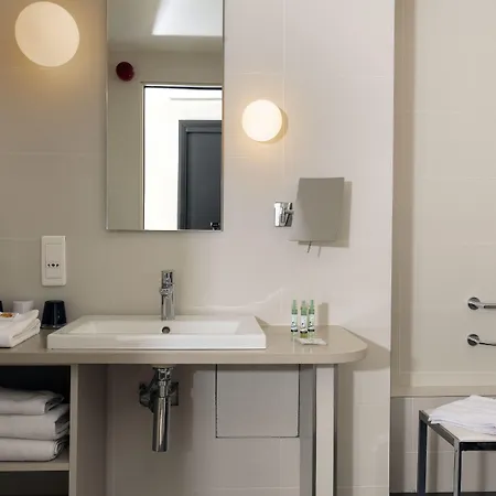 Hotel Yllen Eiffel Parijs